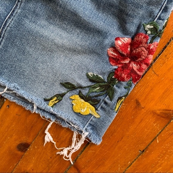 Gorgeous Embroidered Denim High Waisted Fray Skirt - Picture 6 of 14